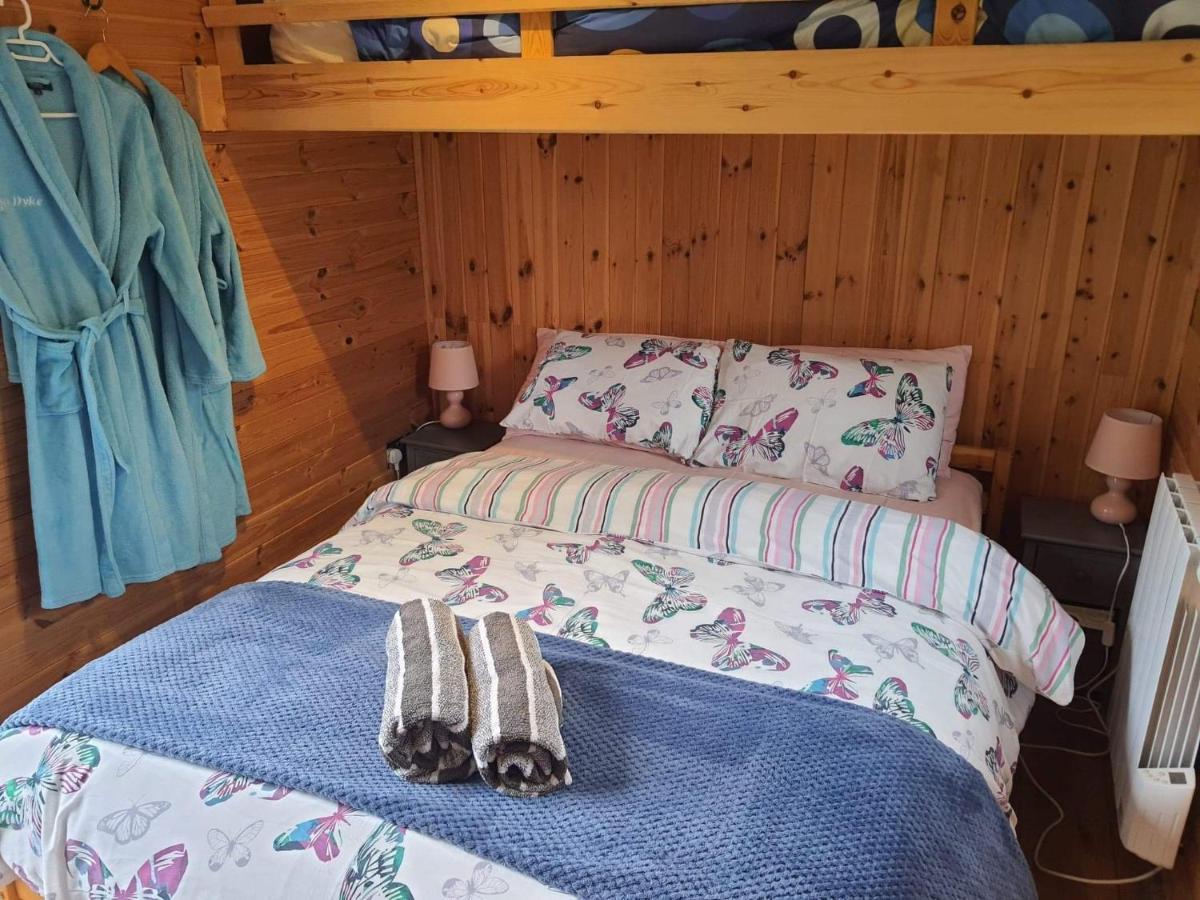 Luxury Railway Carriage With Stunning Views Lejlighed Hereford Eksteriør billede