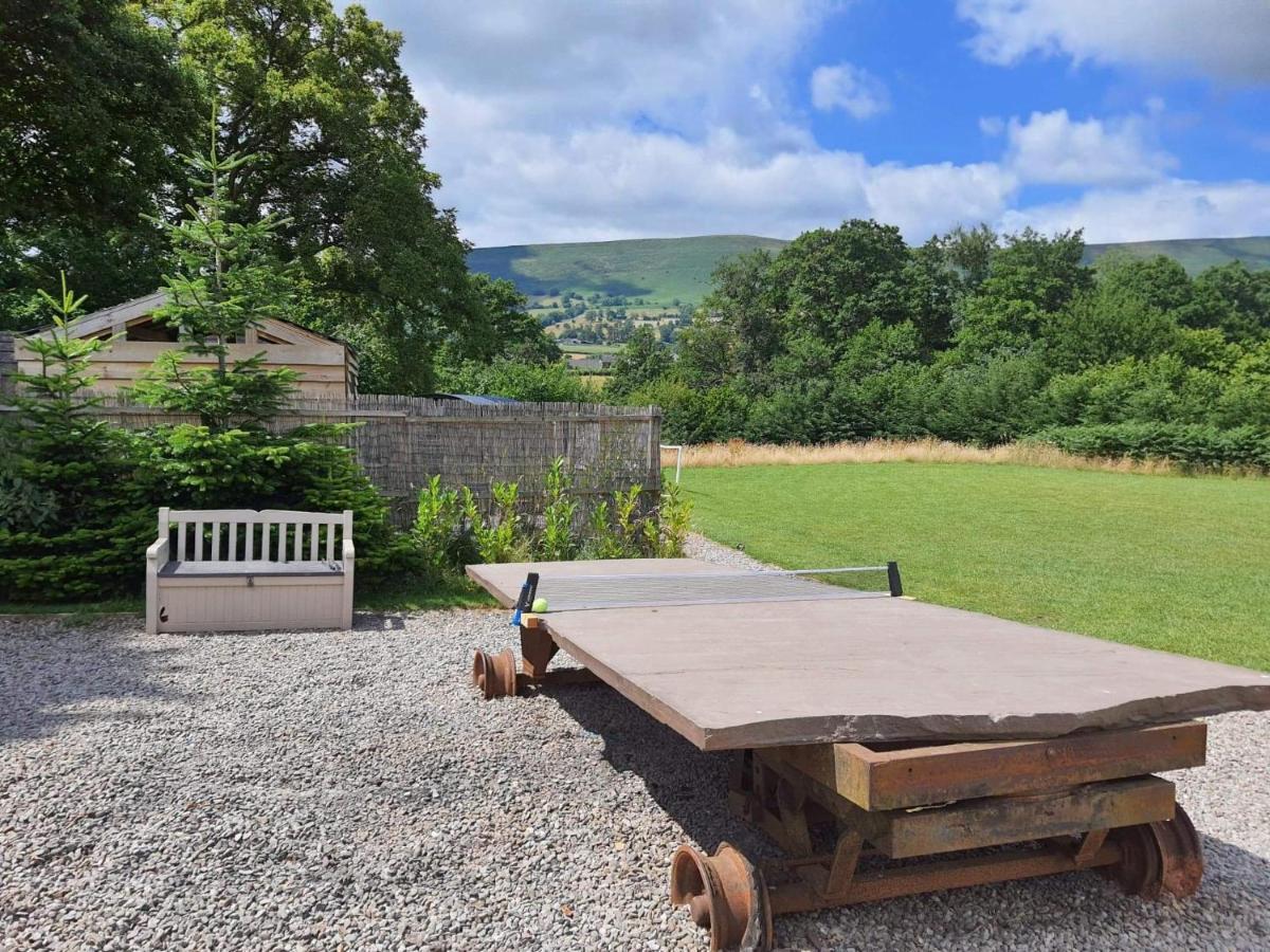 Luxury Railway Carriage With Stunning Views Lejlighed Hereford Eksteriør billede