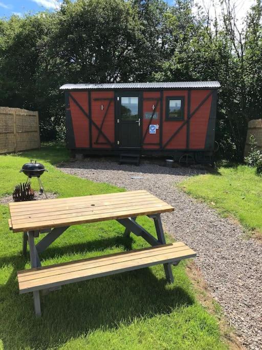 Luxury Railway Carriage With Stunning Views Lejlighed Hereford Eksteriør billede